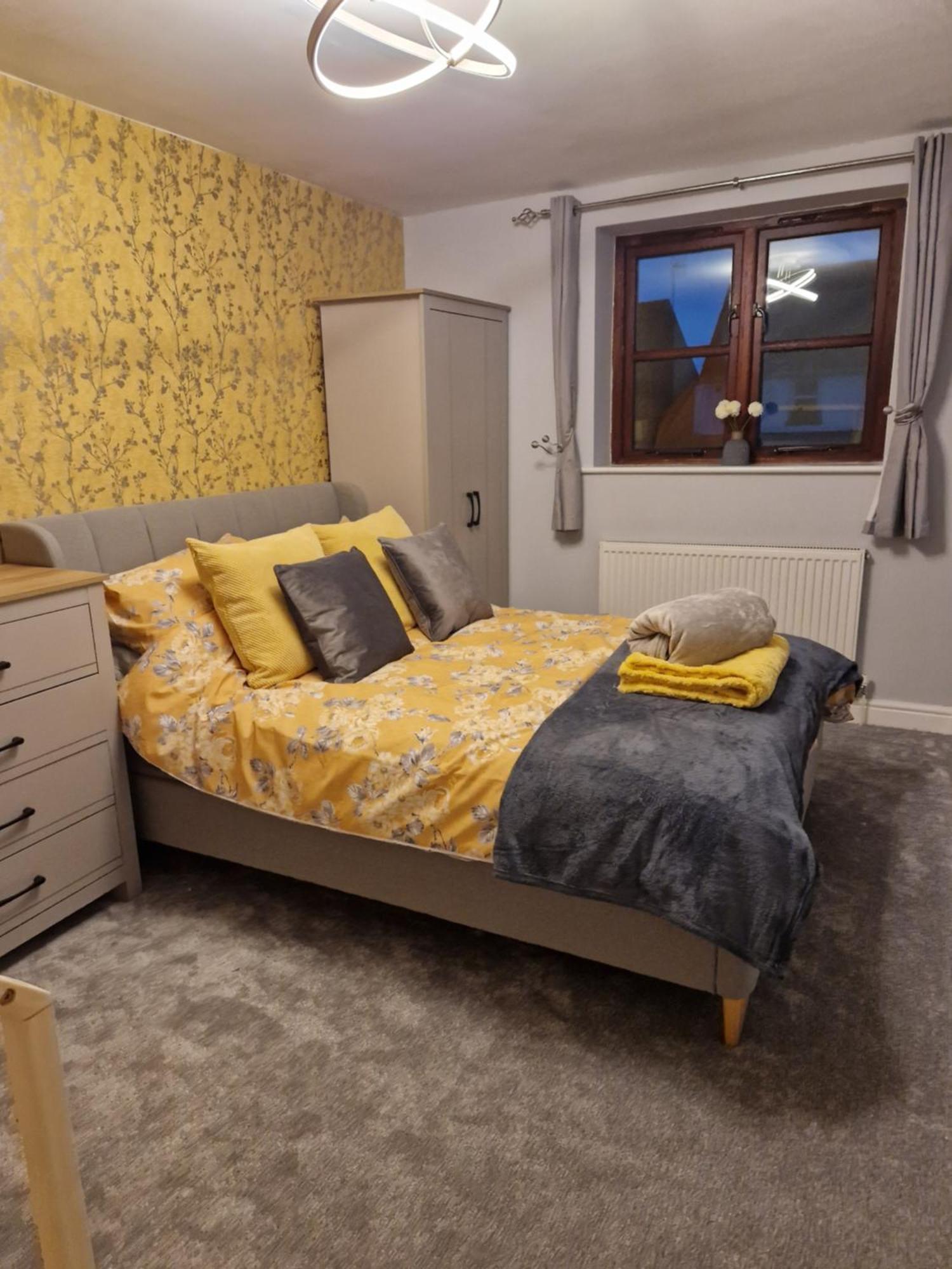 Purdie Close Holiday Let Cheddar Bagian luar foto